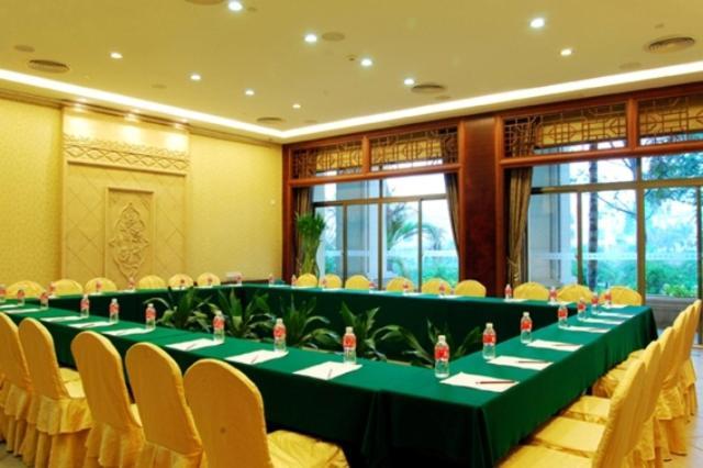 Phoenix Hotel Wuyi Дзянмън Екстериор снимка