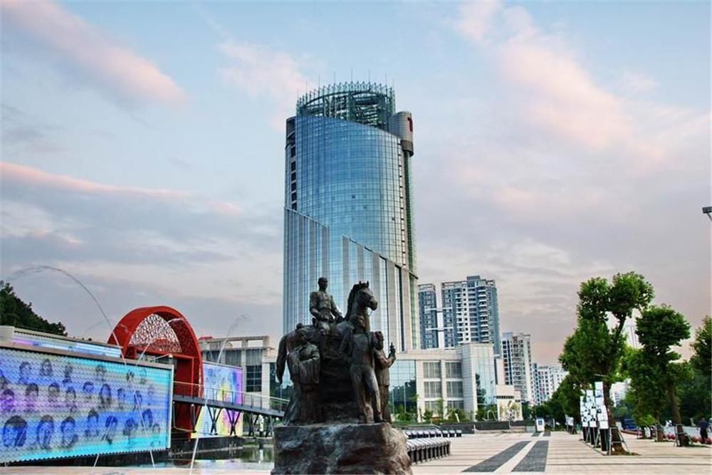 Phoenix Hotel Wuyi Дзянмън Екстериор снимка